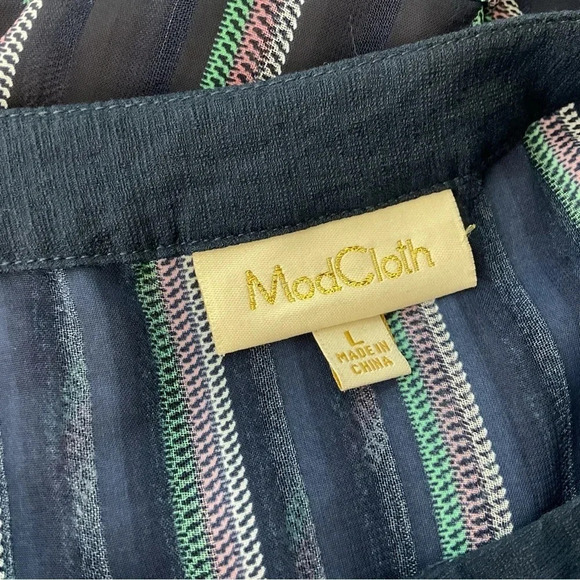 ModCloth Button Down Sheer Striped Ruffle Sleeve Shirt Size Large - Picture 5 of 6